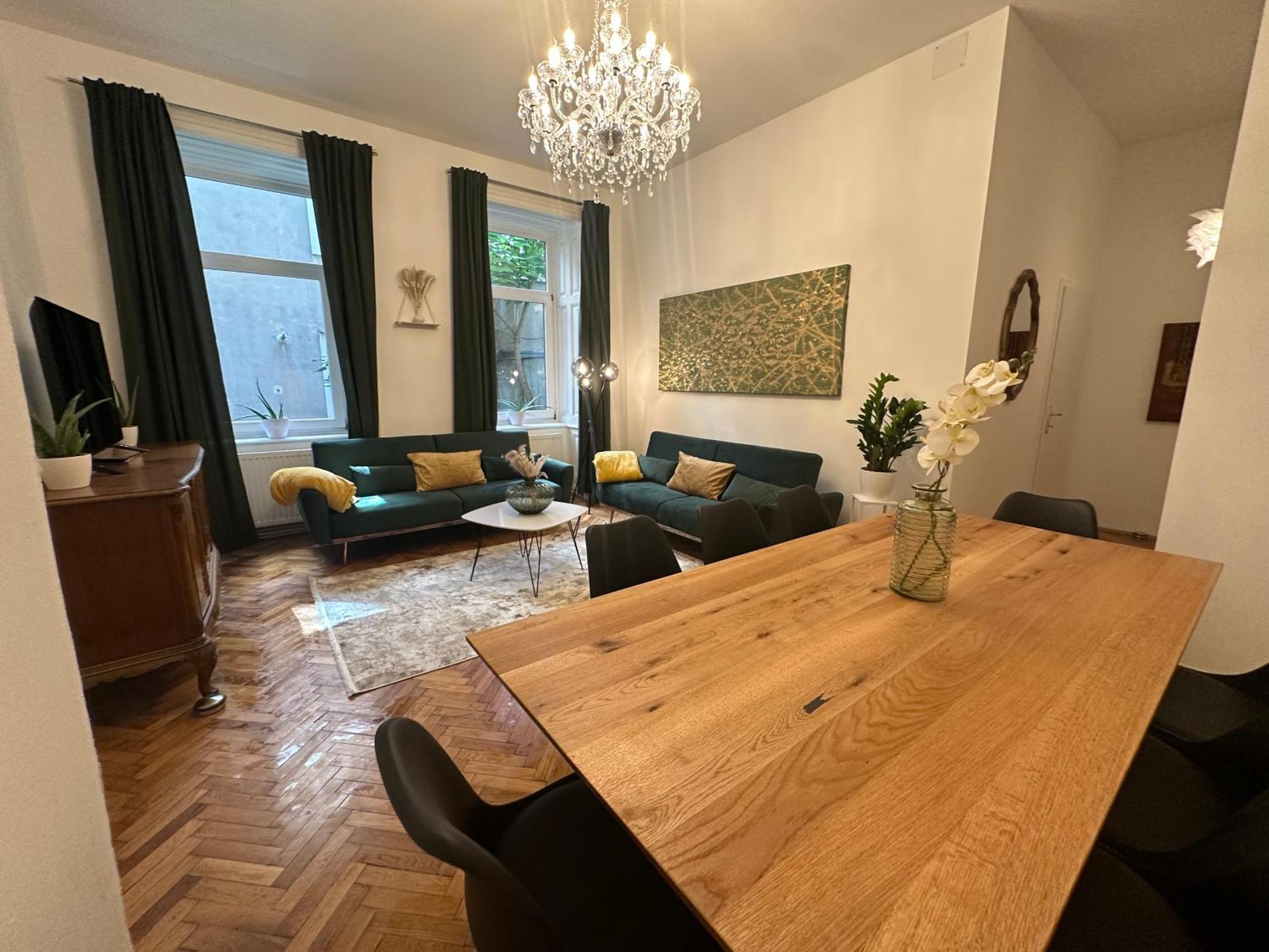 Central Apartment In Viennese Old Building 外观 照片