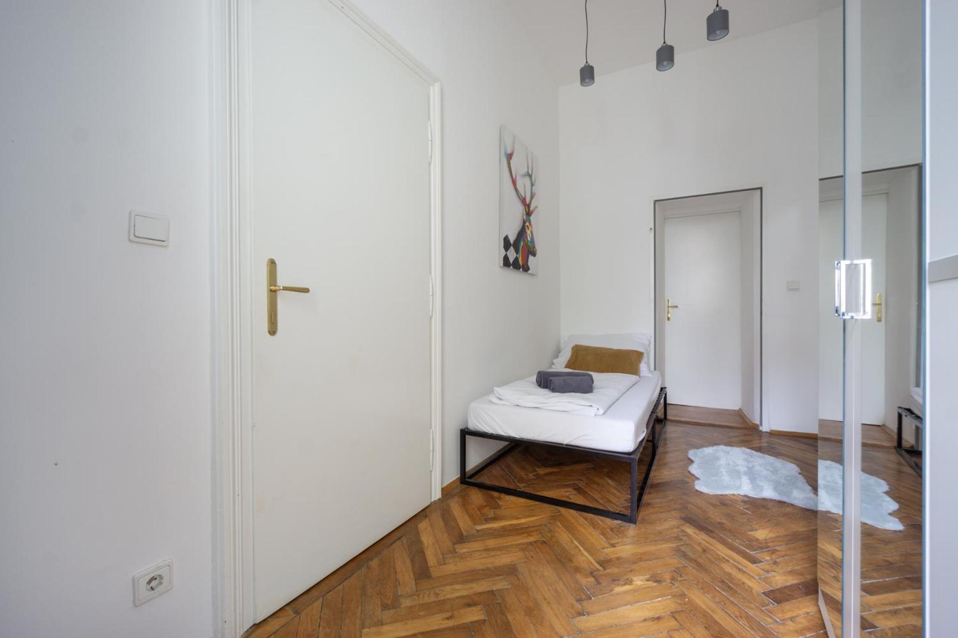 Central Apartment In Viennese Old Building 外观 照片